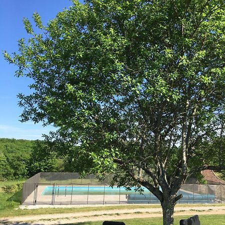 Le Domaine Du Gravier Bed & Breakfast Gramat Exterior foto