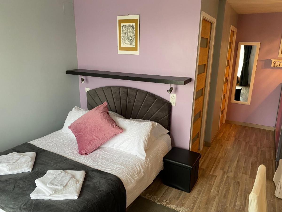 Le Domaine Du Gravier Bed & Breakfast Gramat Exterior foto
