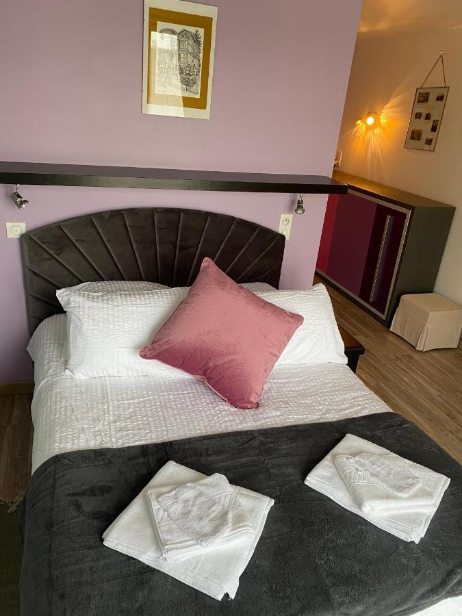 Le Domaine Du Gravier Bed & Breakfast Gramat Exterior foto