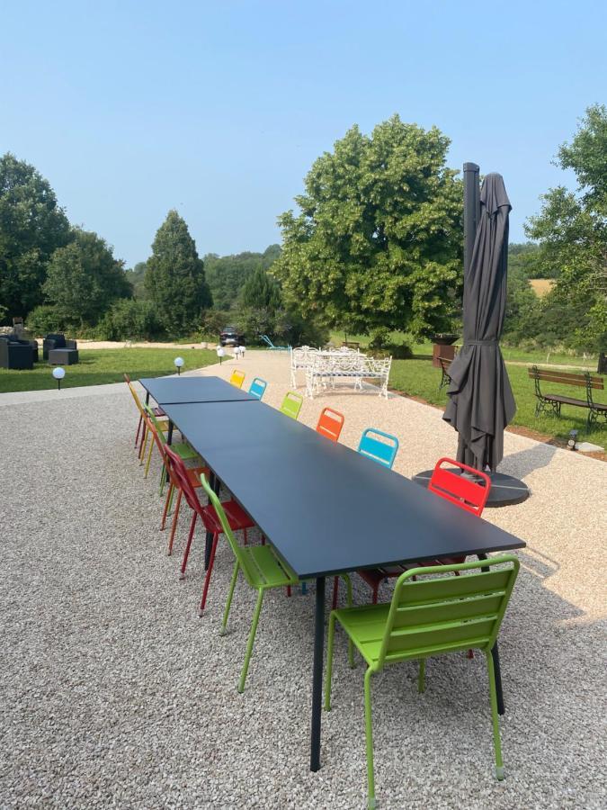 Le Domaine Du Gravier Bed & Breakfast Gramat Exterior foto