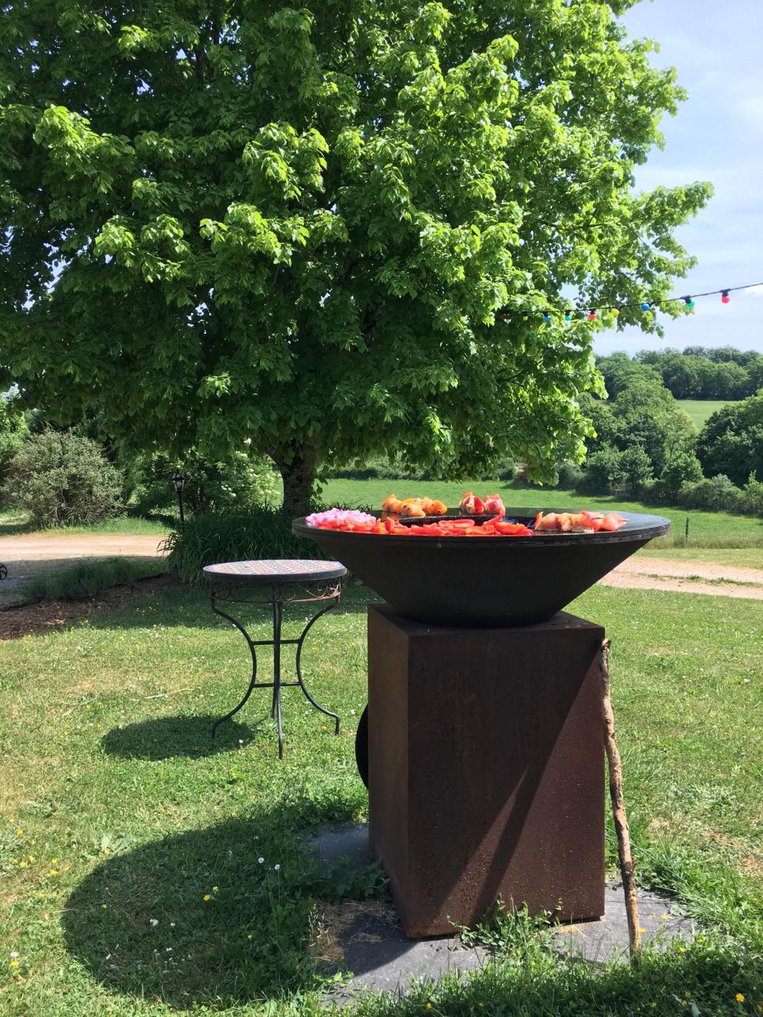 Le Domaine Du Gravier Bed & Breakfast Gramat Exterior foto